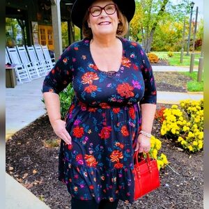 NEW NWOT Plus Size Torrid Super Soft Knit Floral Black Dress Sz 2X (18/20)